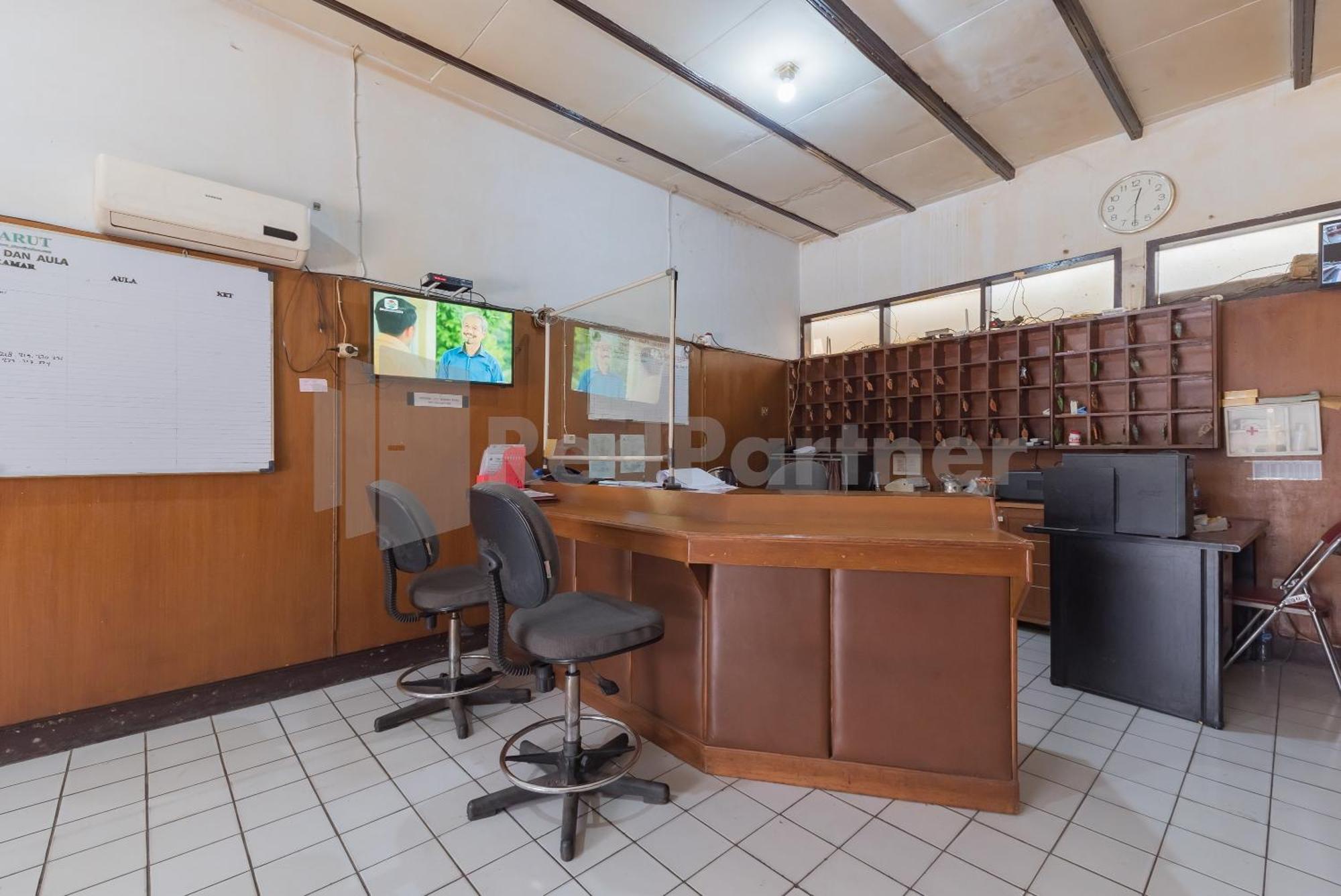 Homestay Pkpn Garut Mitra Reddoorz Ngoại thất bức ảnh