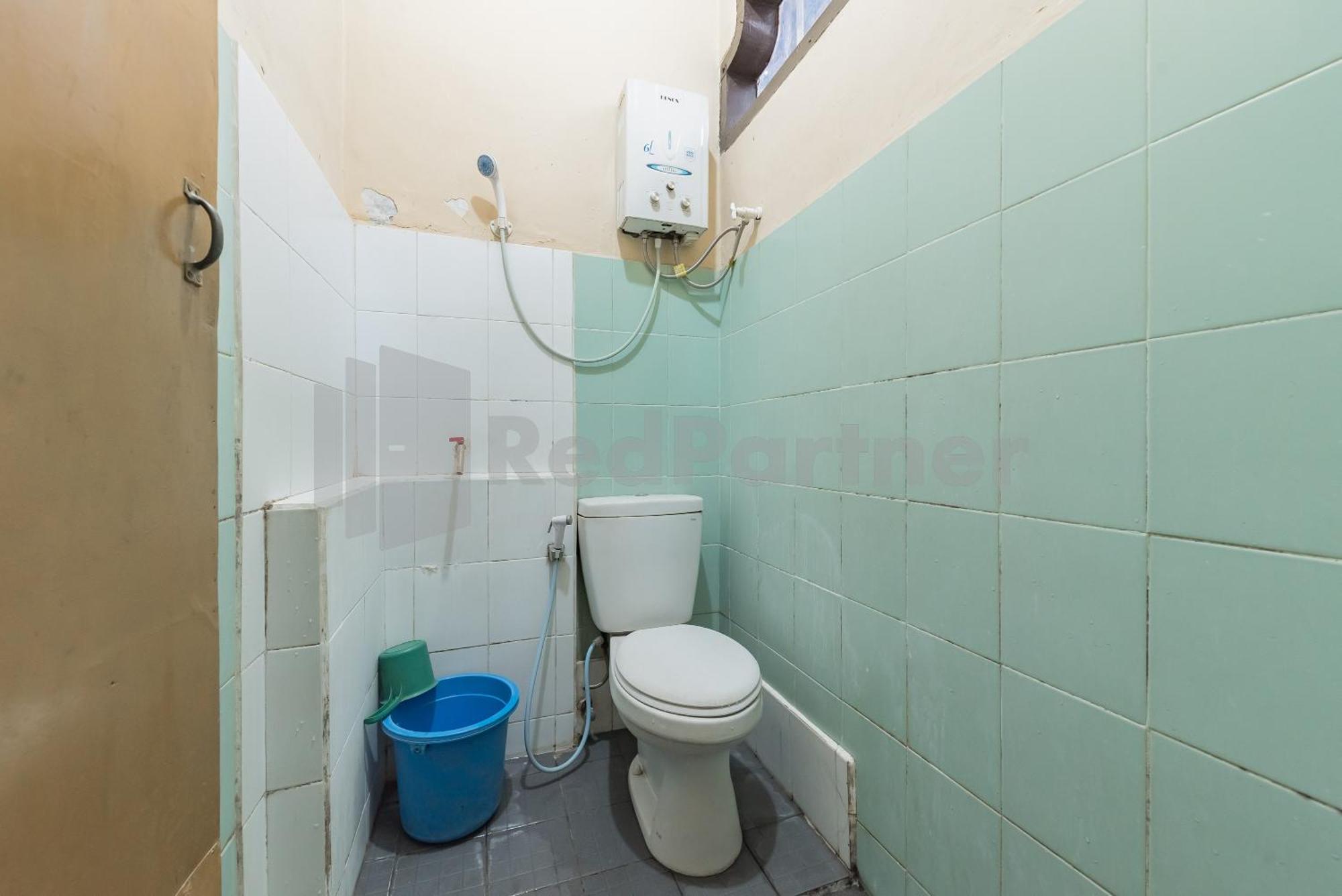 Homestay Pkpn Garut Mitra Reddoorz Ngoại thất bức ảnh